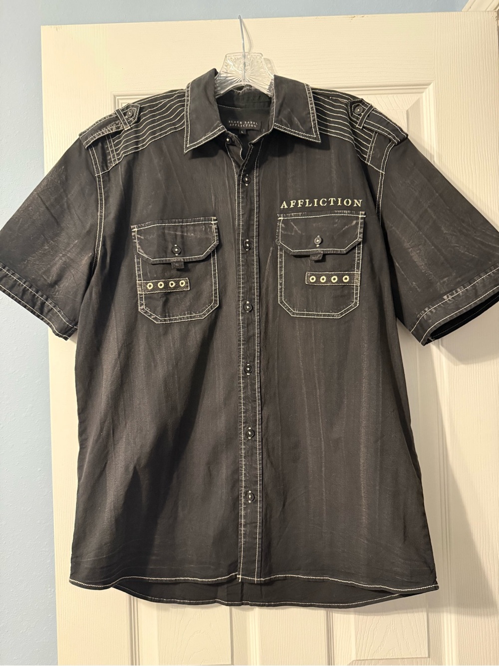 Affliction Black Short-Sleeve Button-Down Shirt with Contrast Stitching
